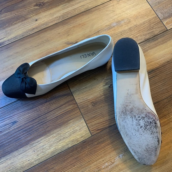 Vaneli Women's Black and White Bow Flats size 9 M - Picture 4 of 11
